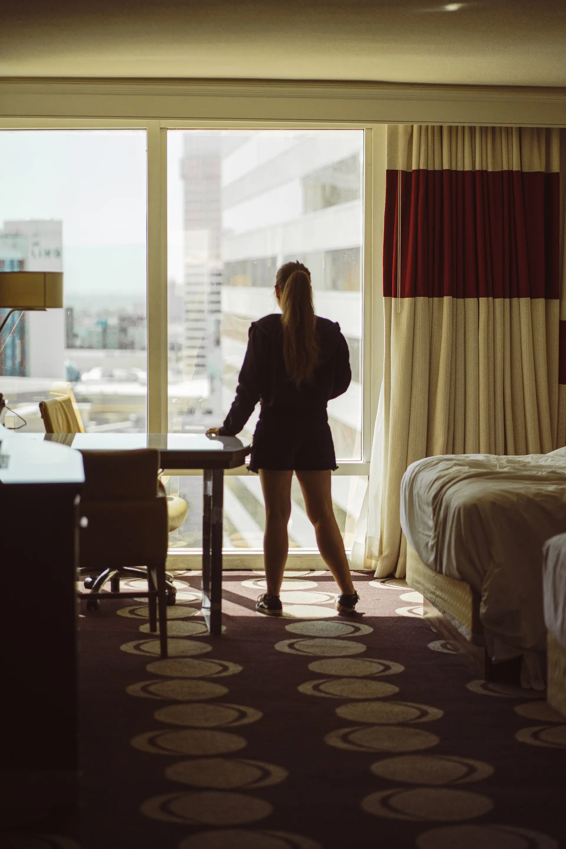 Panoramic view of the Australian skyline from a Vesisa luxury suite