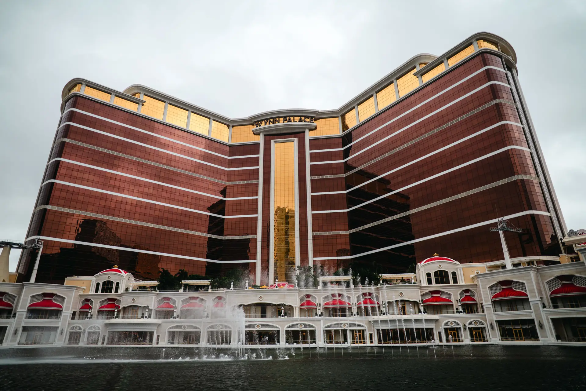 Casino gaming floor